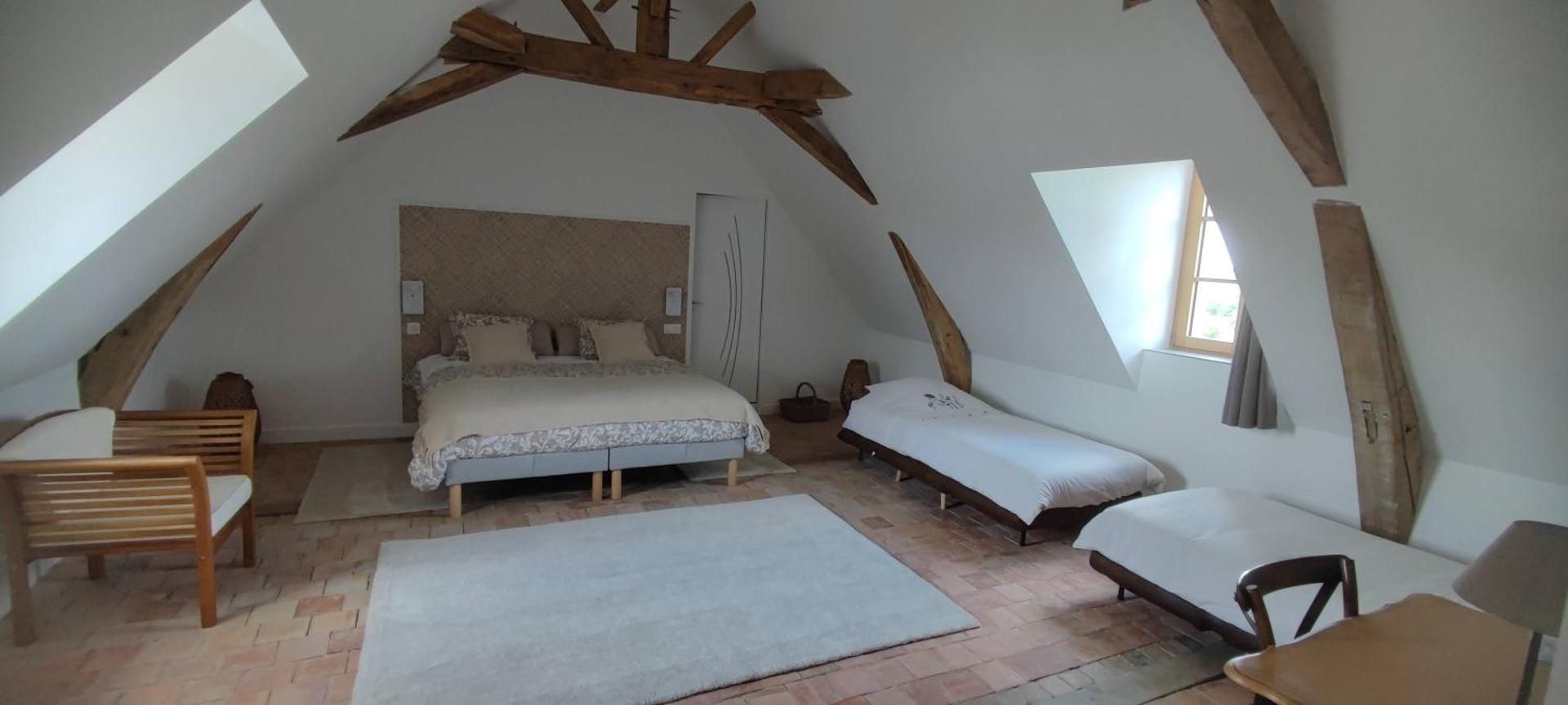 Family Room with Garden View