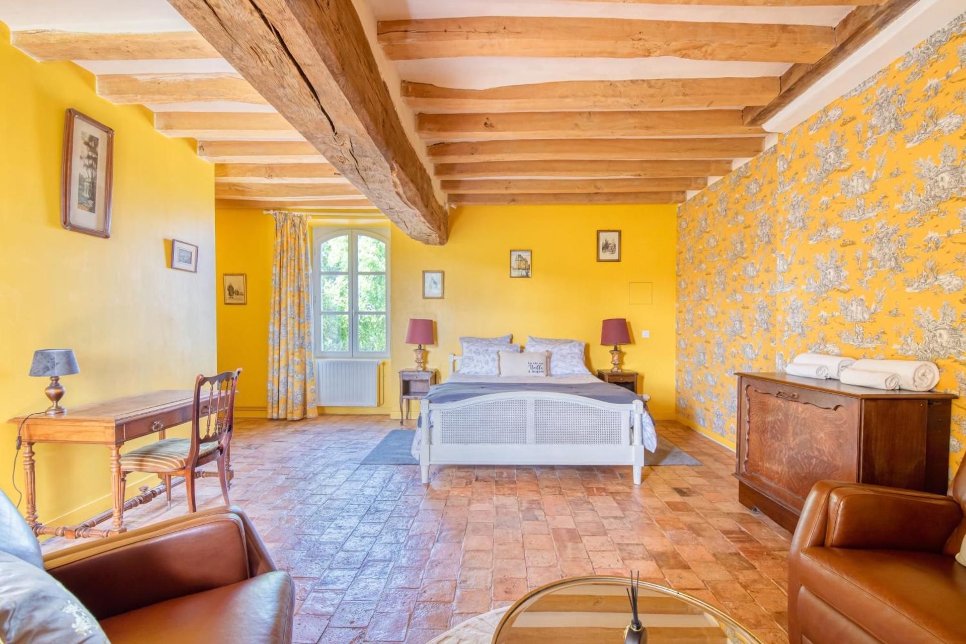 Large Double Room