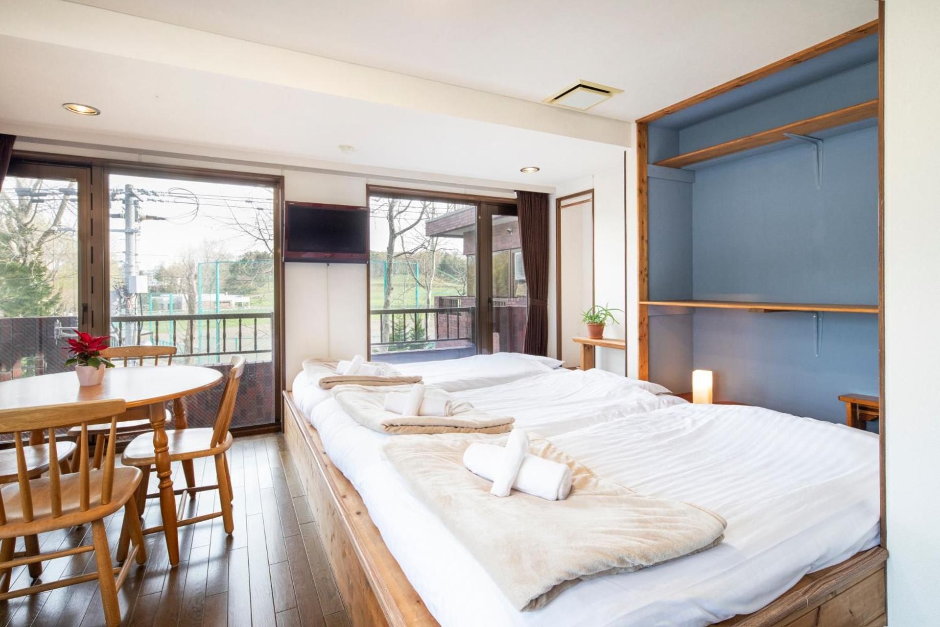 Apartment with Balcony