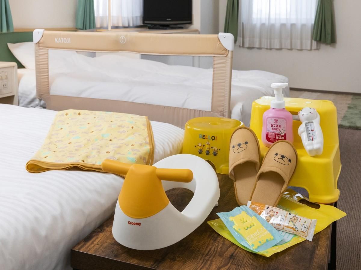 Family Twin Room
