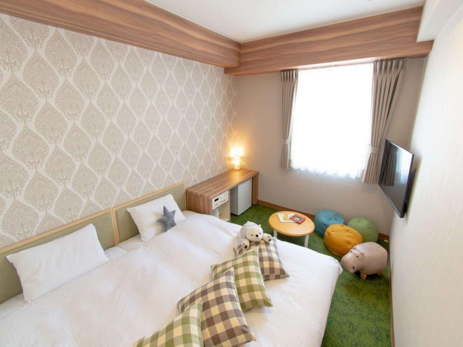 Antiviral/antibacterial specifications Double room with co-sleeping available Non-smoking