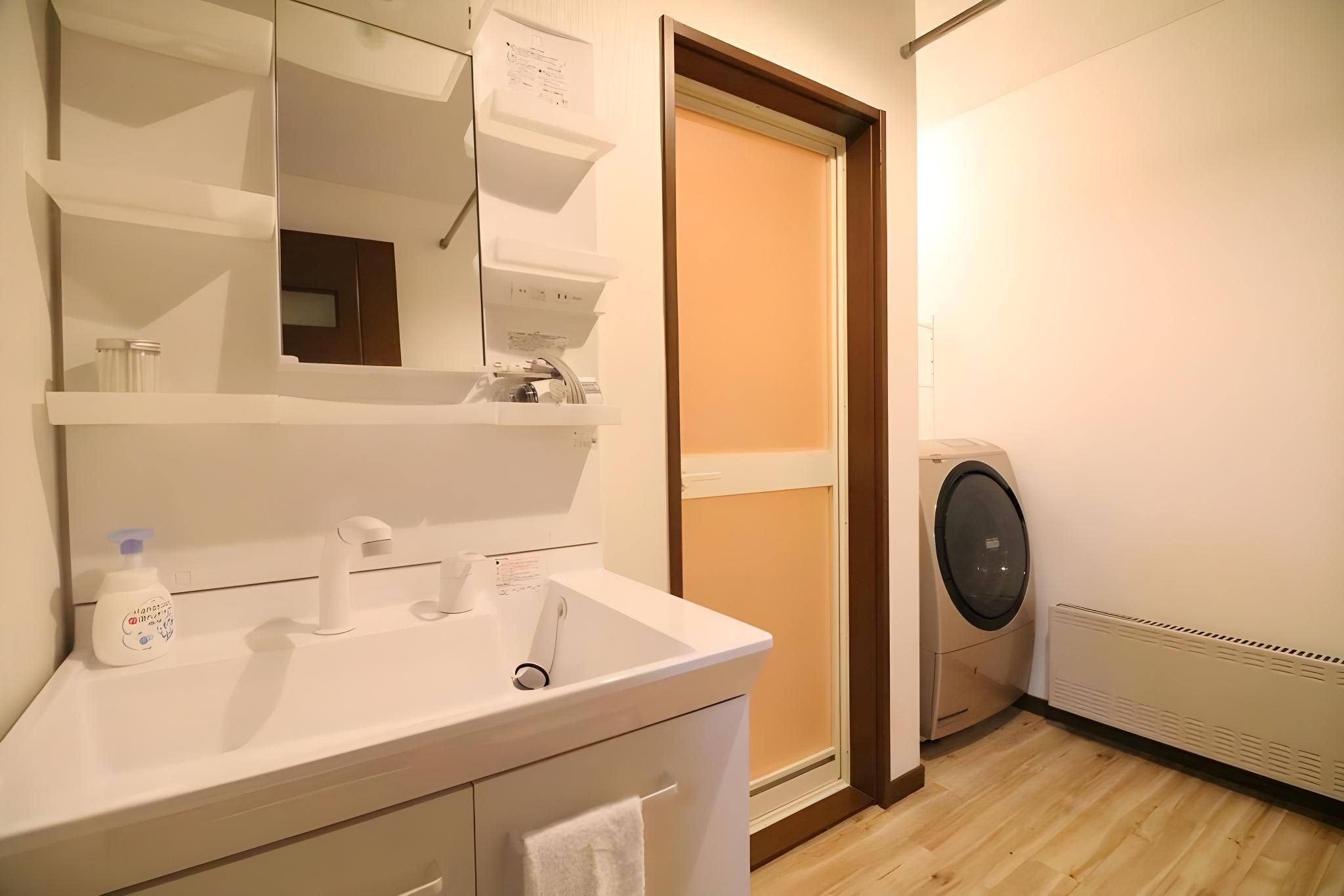 3-Bedroom Apartment