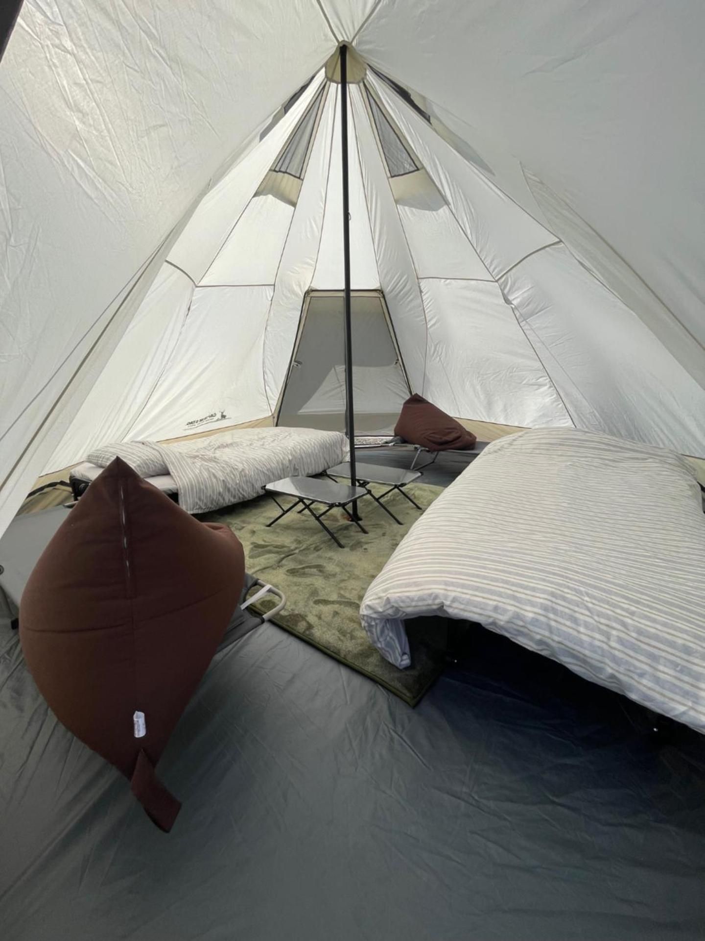 Tent Room