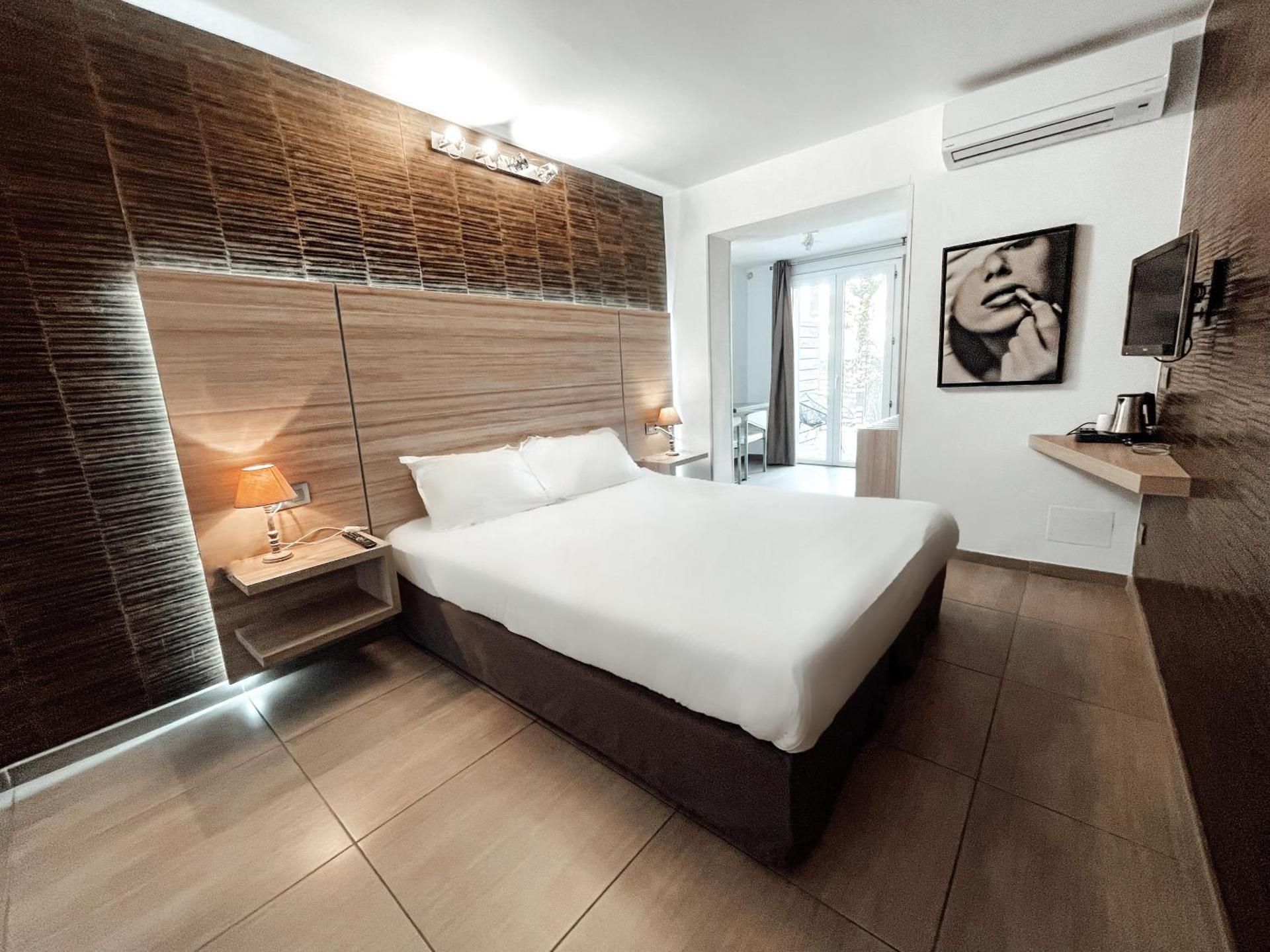 Superior Double Room with Terrace
