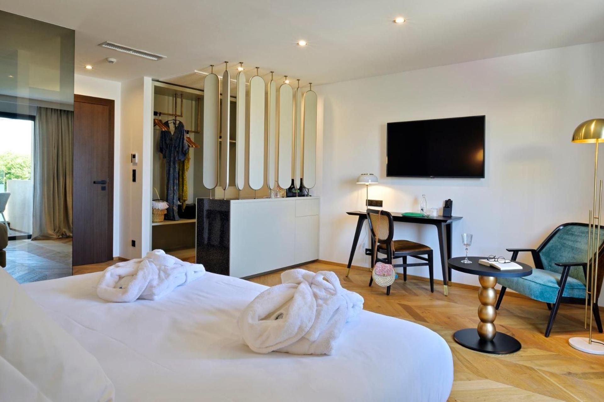 Superior Double Room with Terrace