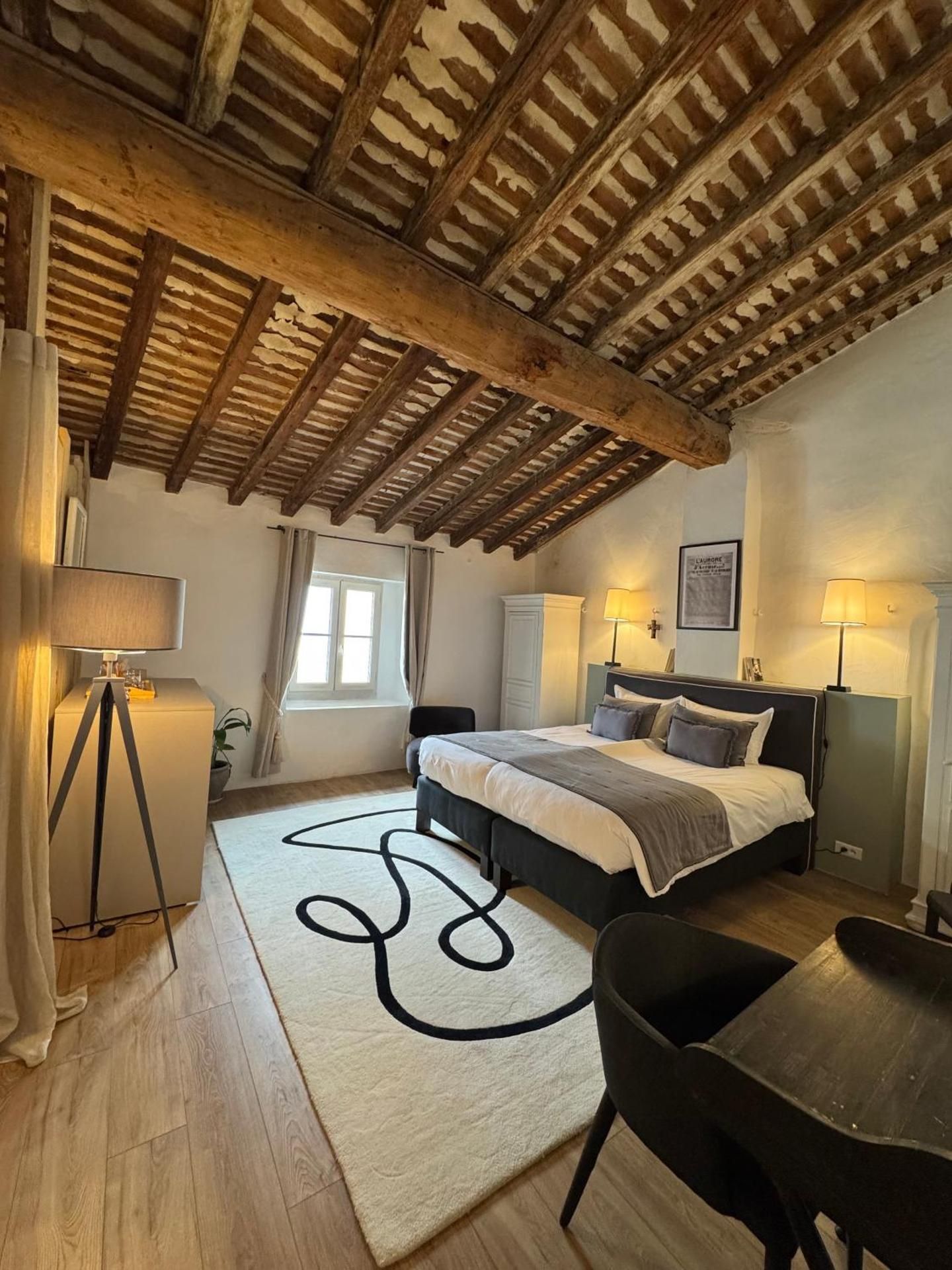 Deluxe Double or Twin Room with City View