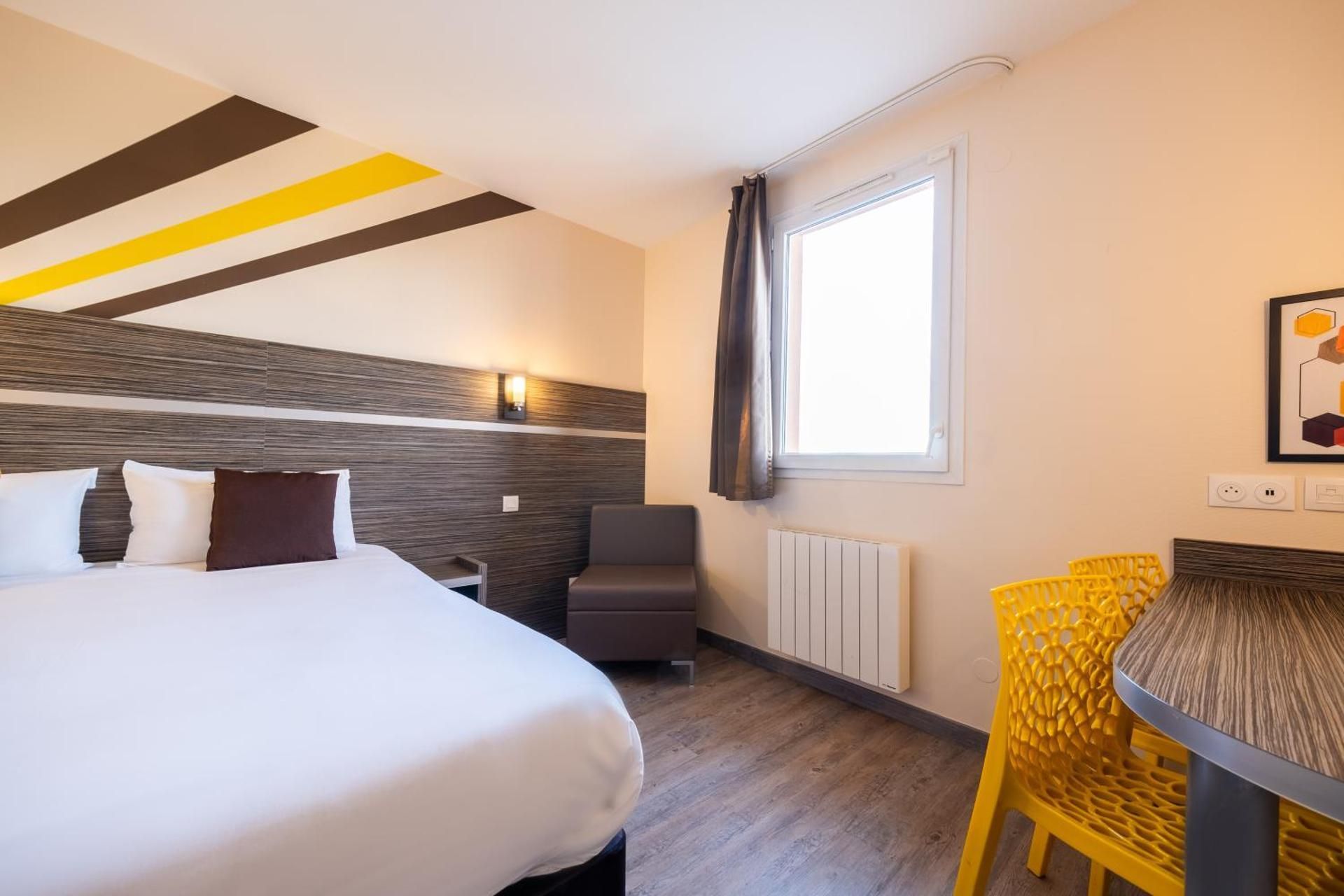 Standard - 1 Double Bed