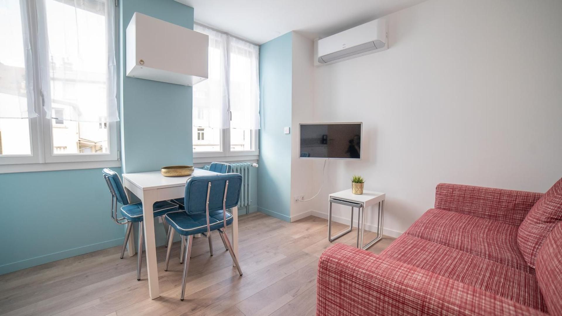 Superior Apartment