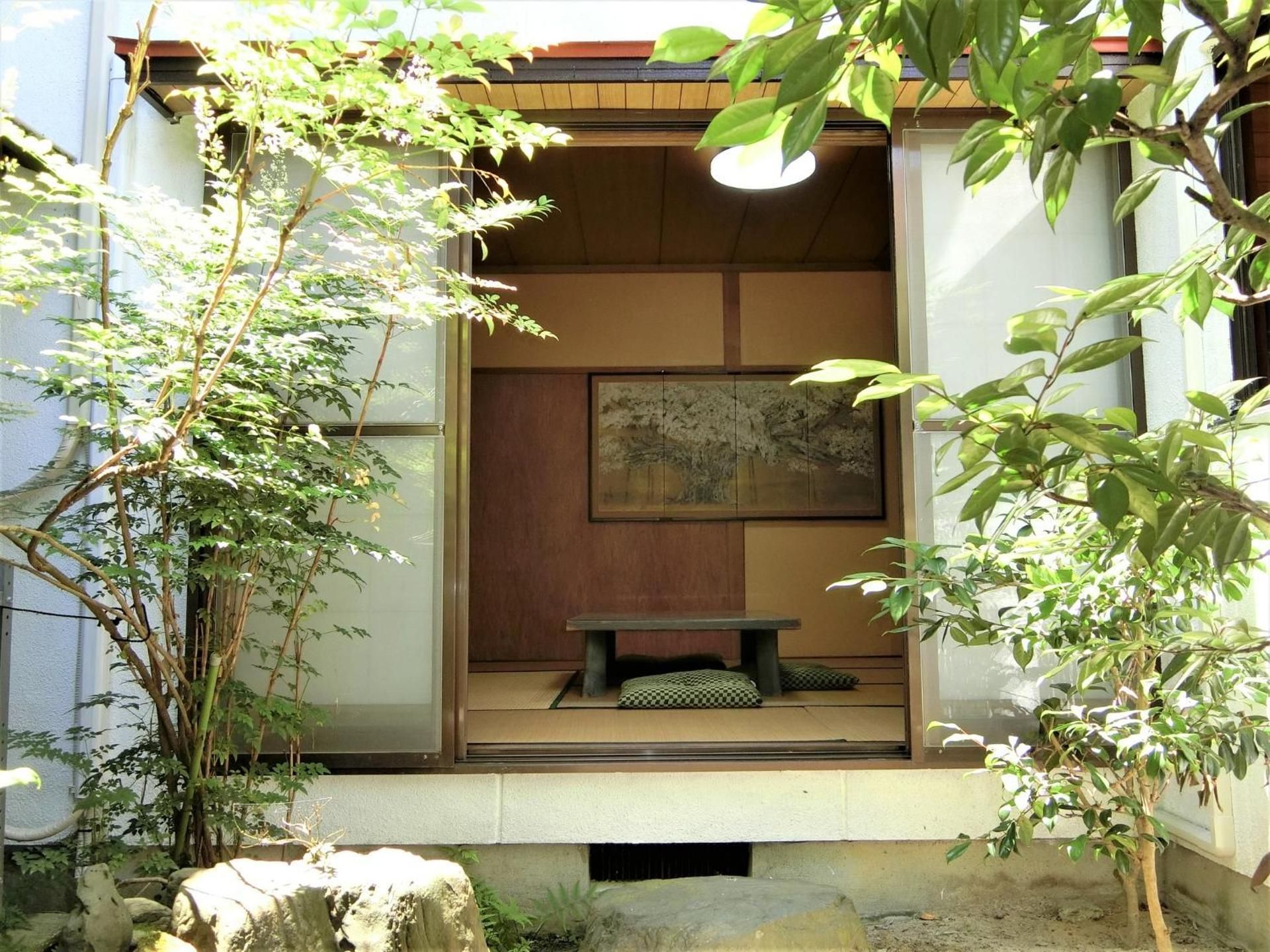 Shirokuma Inn