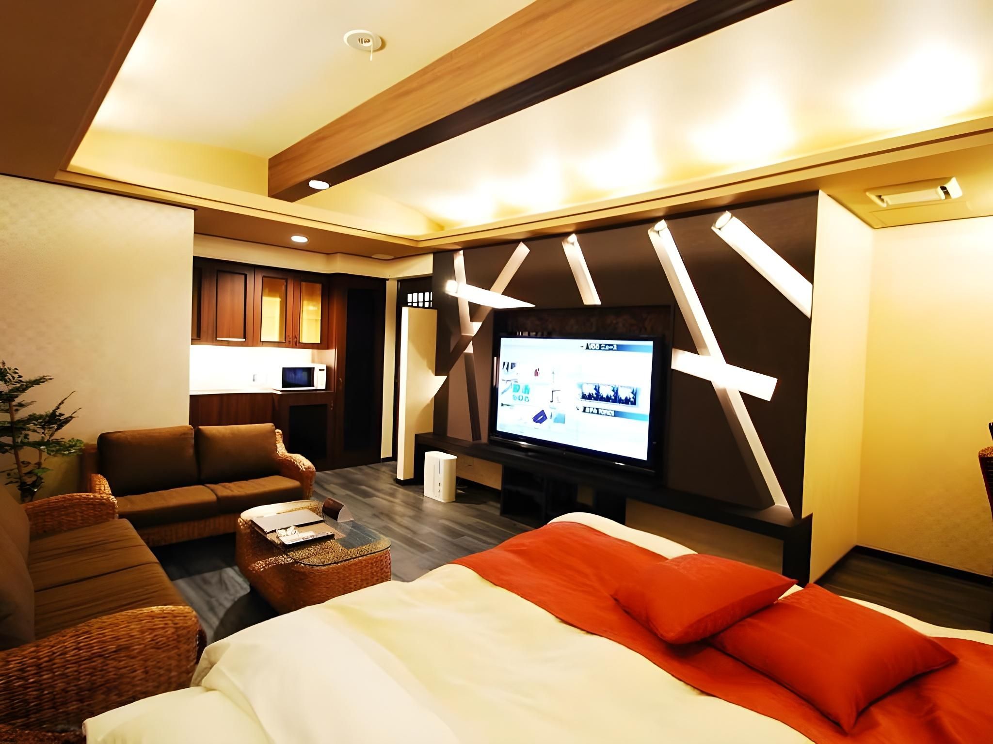 Crown Villa