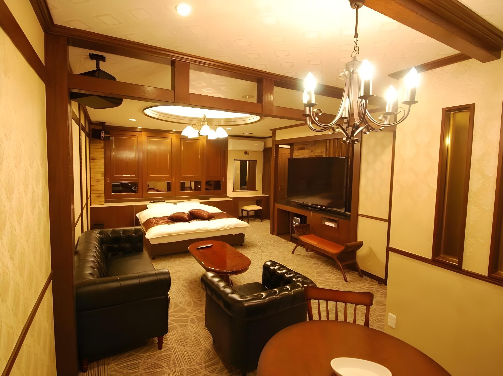 Crown Villa