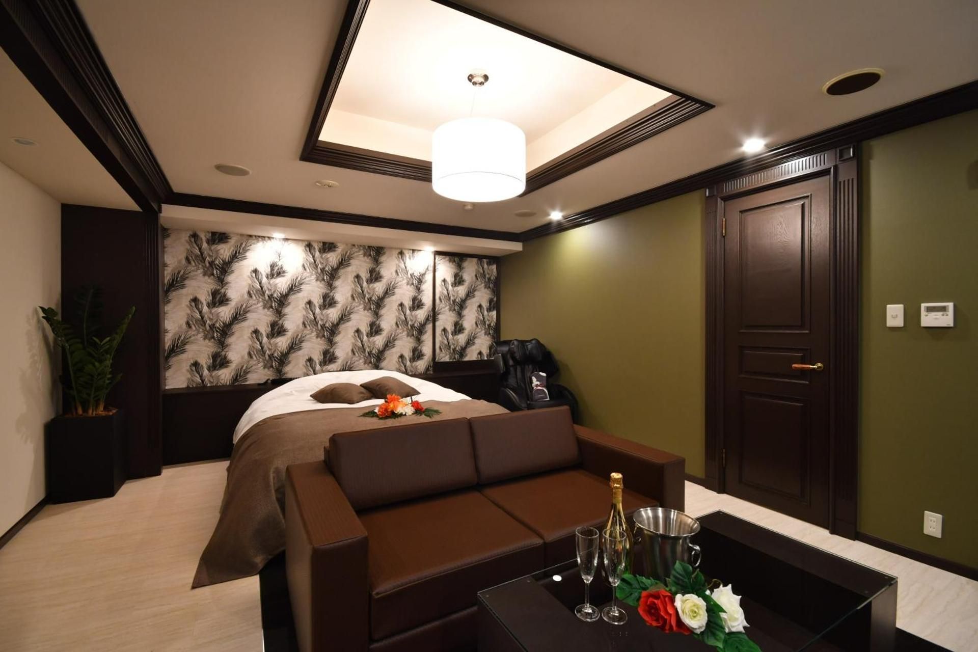 Standard King Room