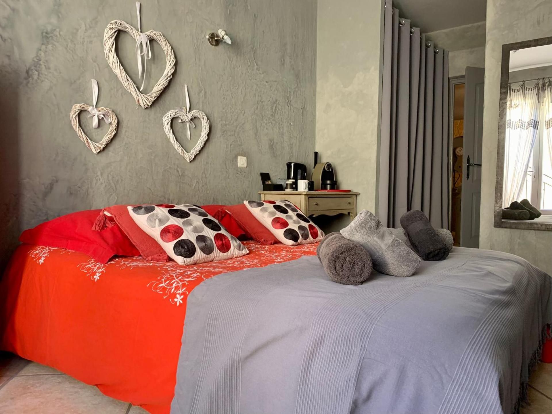 Deluxe Double Room with Shower