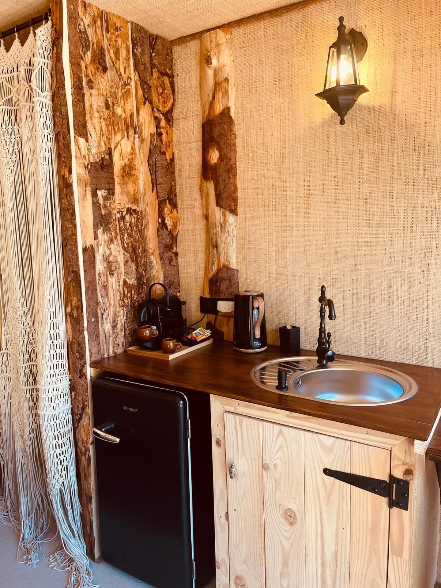 Deluxe Double Room with Shower