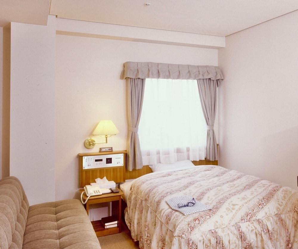 Single 5 [Non-smoking] Room *Credit card payment accepted