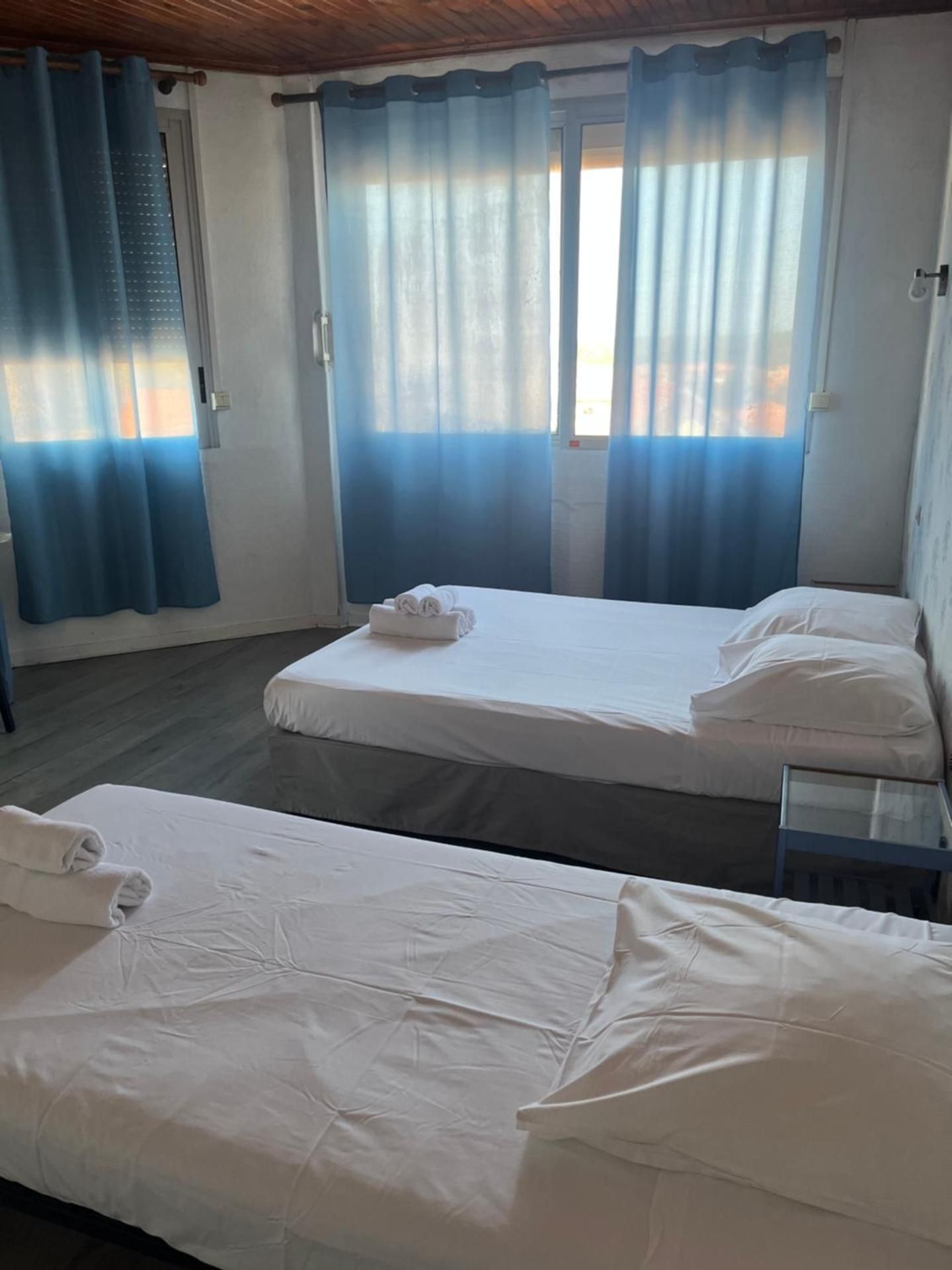 Economy Triple Room