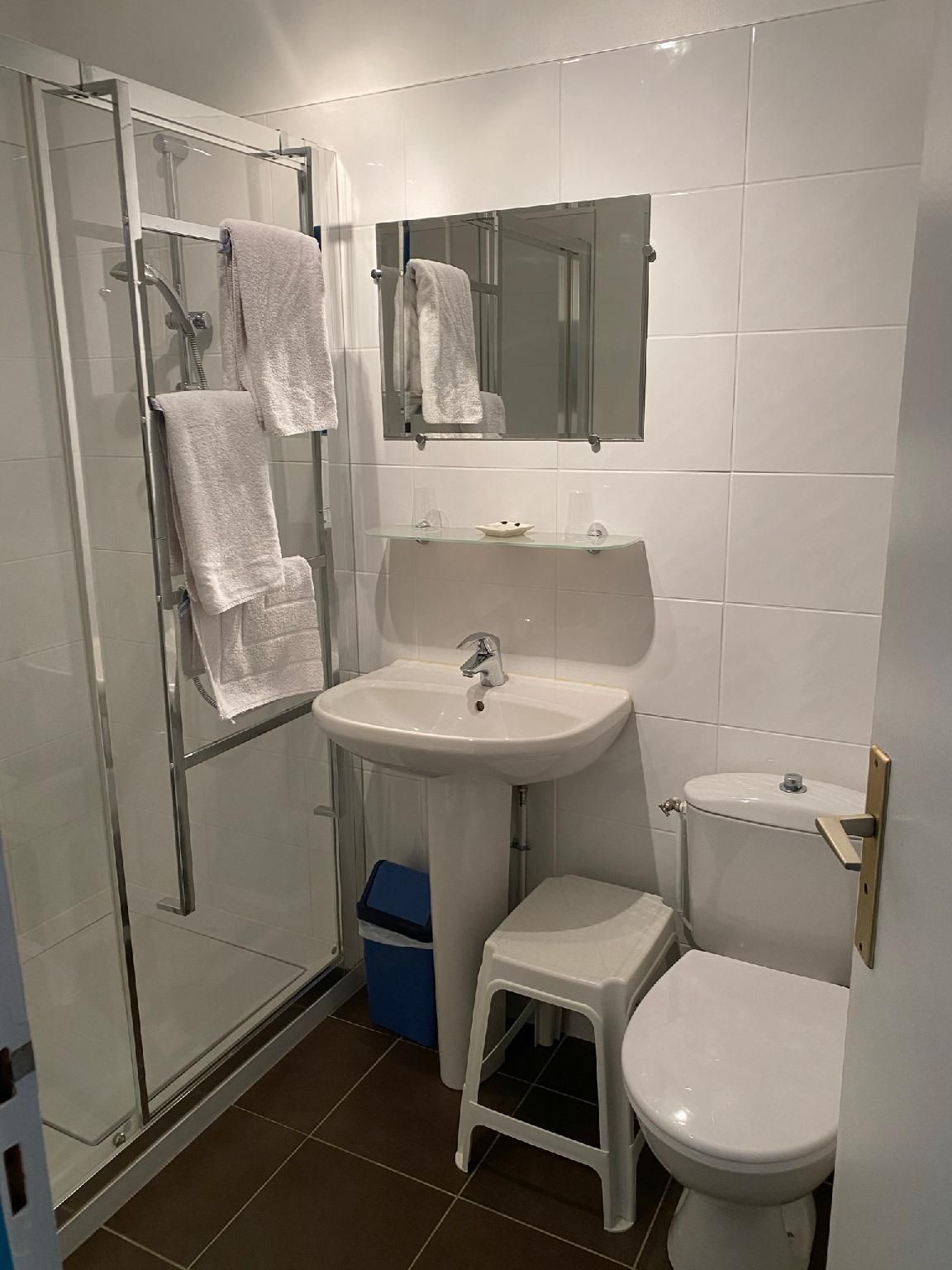 Double room-Ensuite with Shower-Maison de caractère