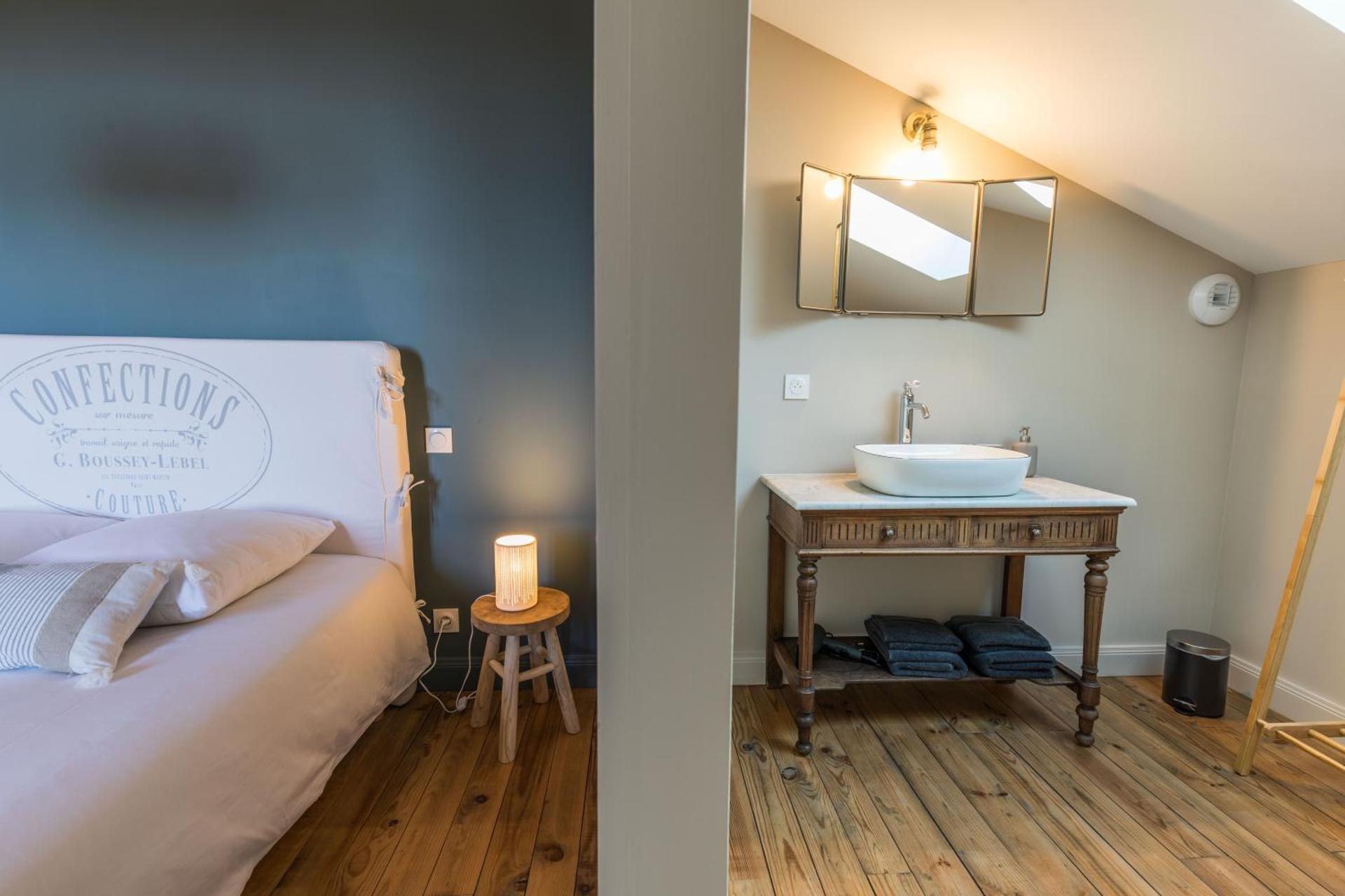 Double Room with Private Bathroom