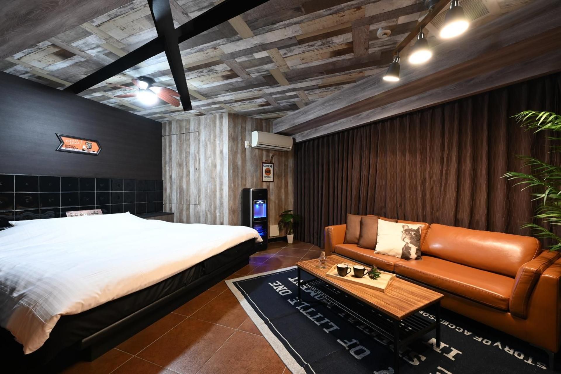 King Room