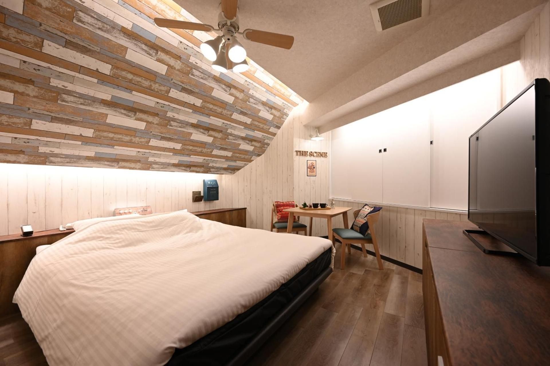 King Room