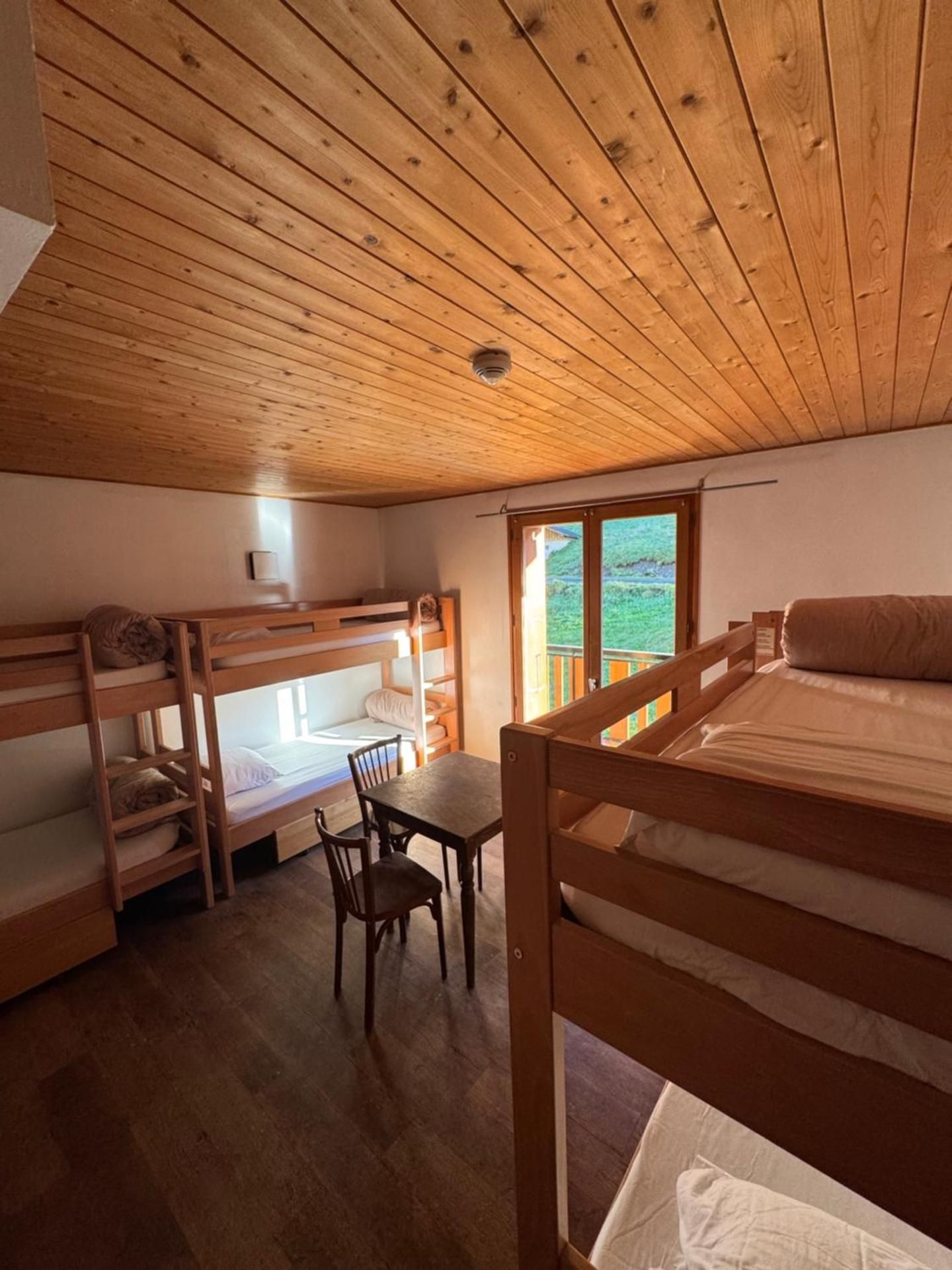 Bed in 8-Bed Mixed Dormitory Room