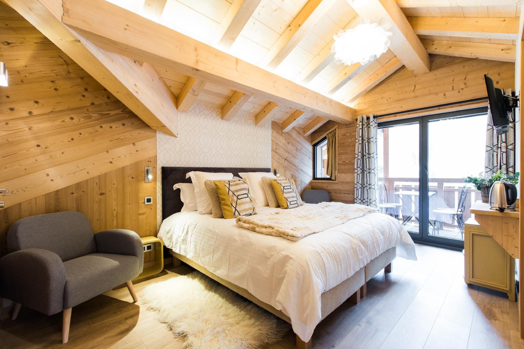 Nantaux-Famille-Confort-SDB privée avec baignoire-Balcon