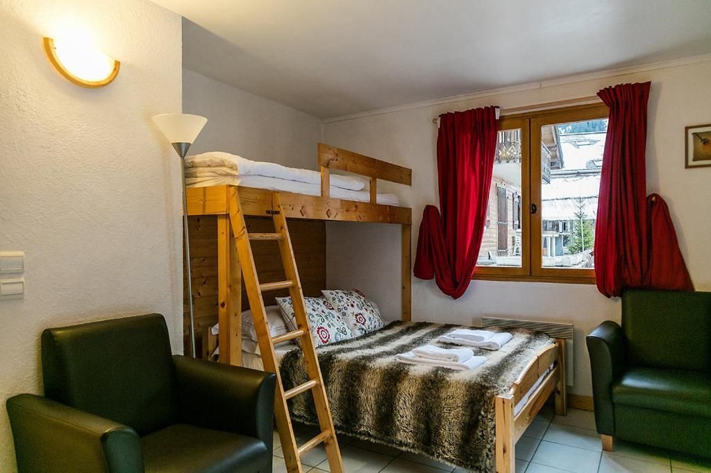 Standard Apartment