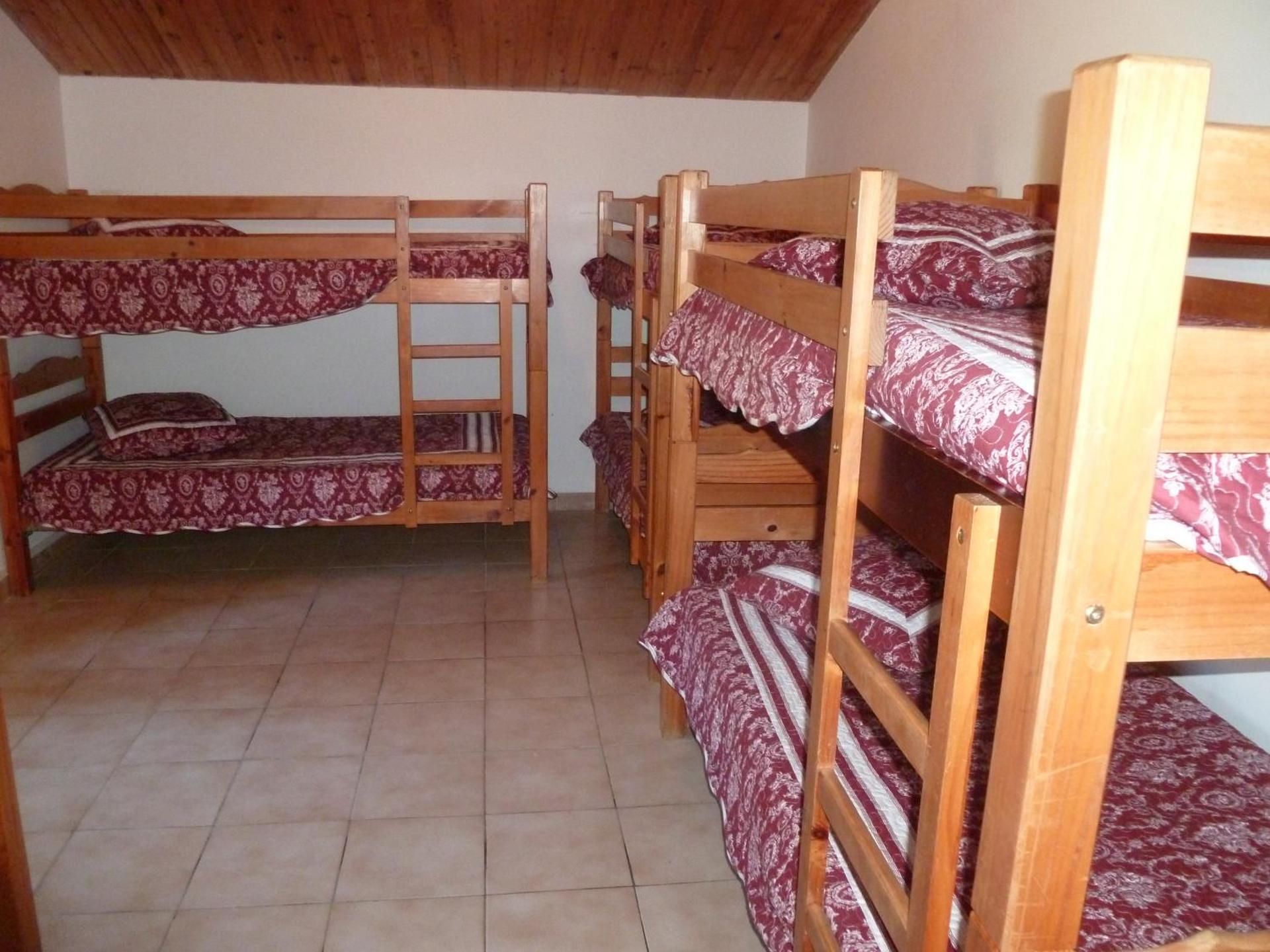 6-Bed Mixed Dormitory Room