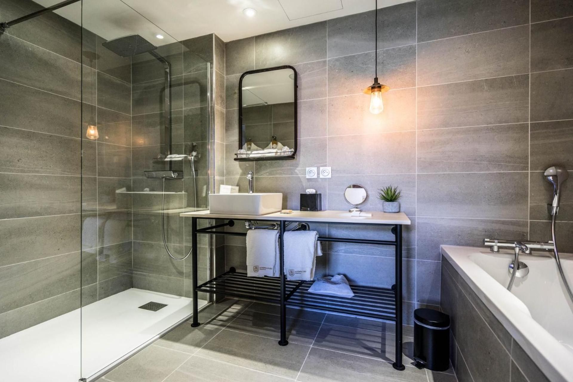 Prestige Suite with Terrace