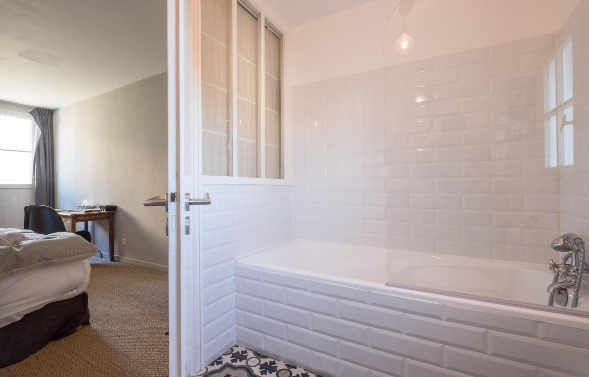 Superior Double Room With Castle View