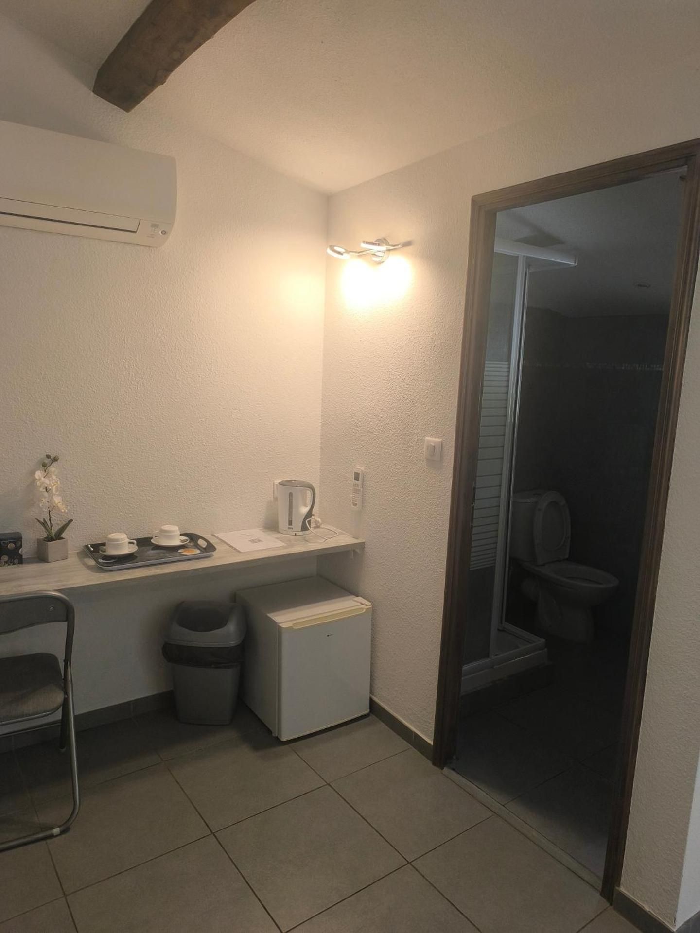 Double Room with Private Bathroom