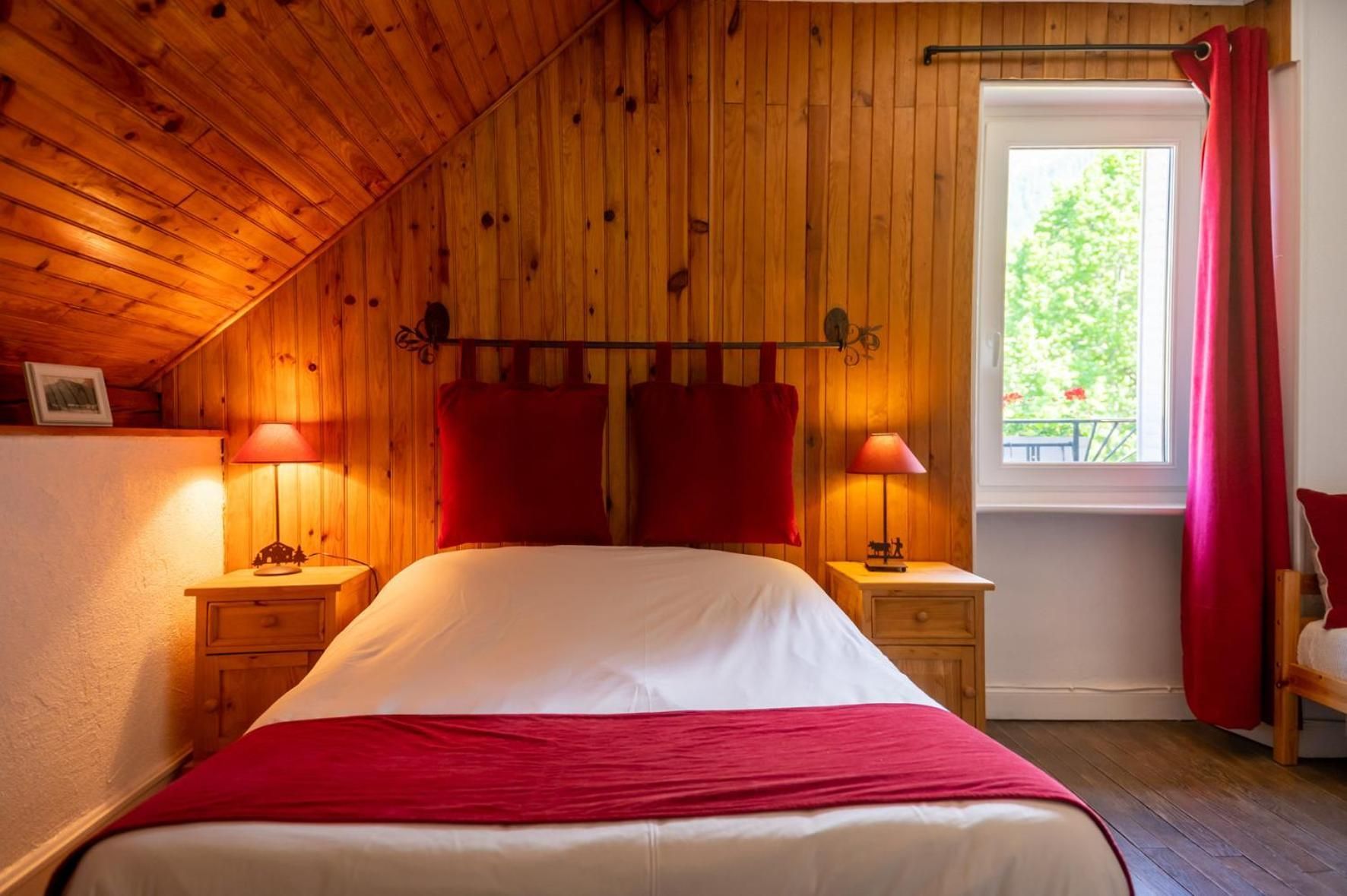 Comfort Triple Room with Shower