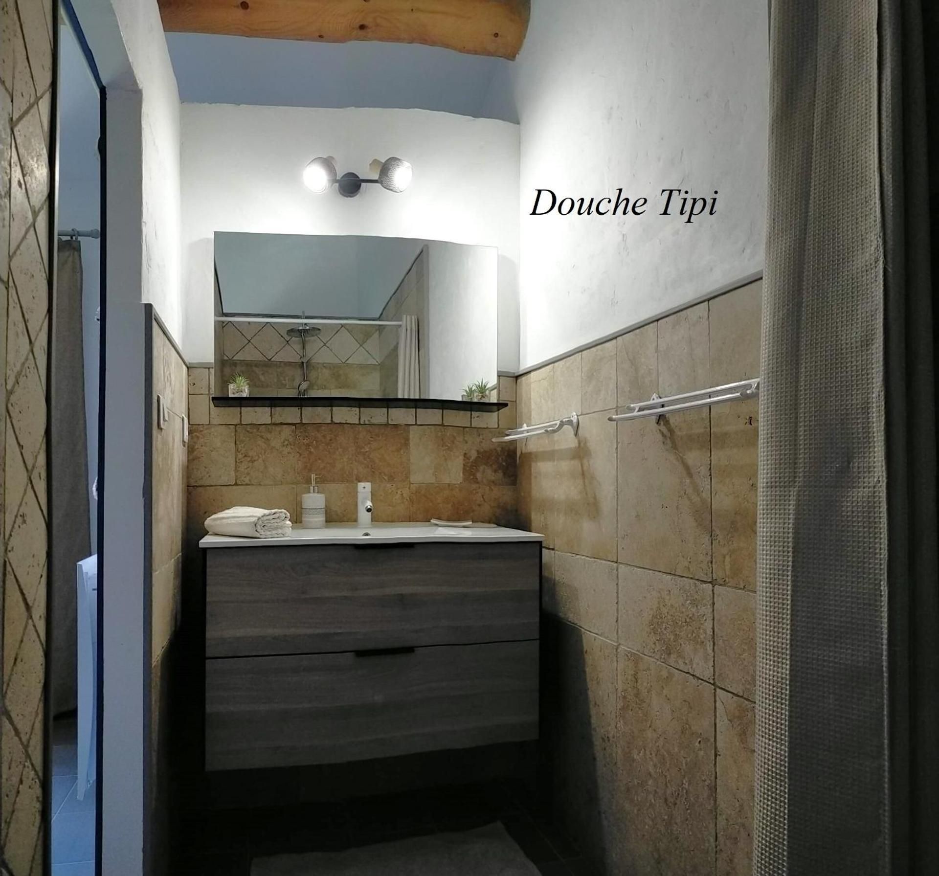 Twin Room with Private Bathroom