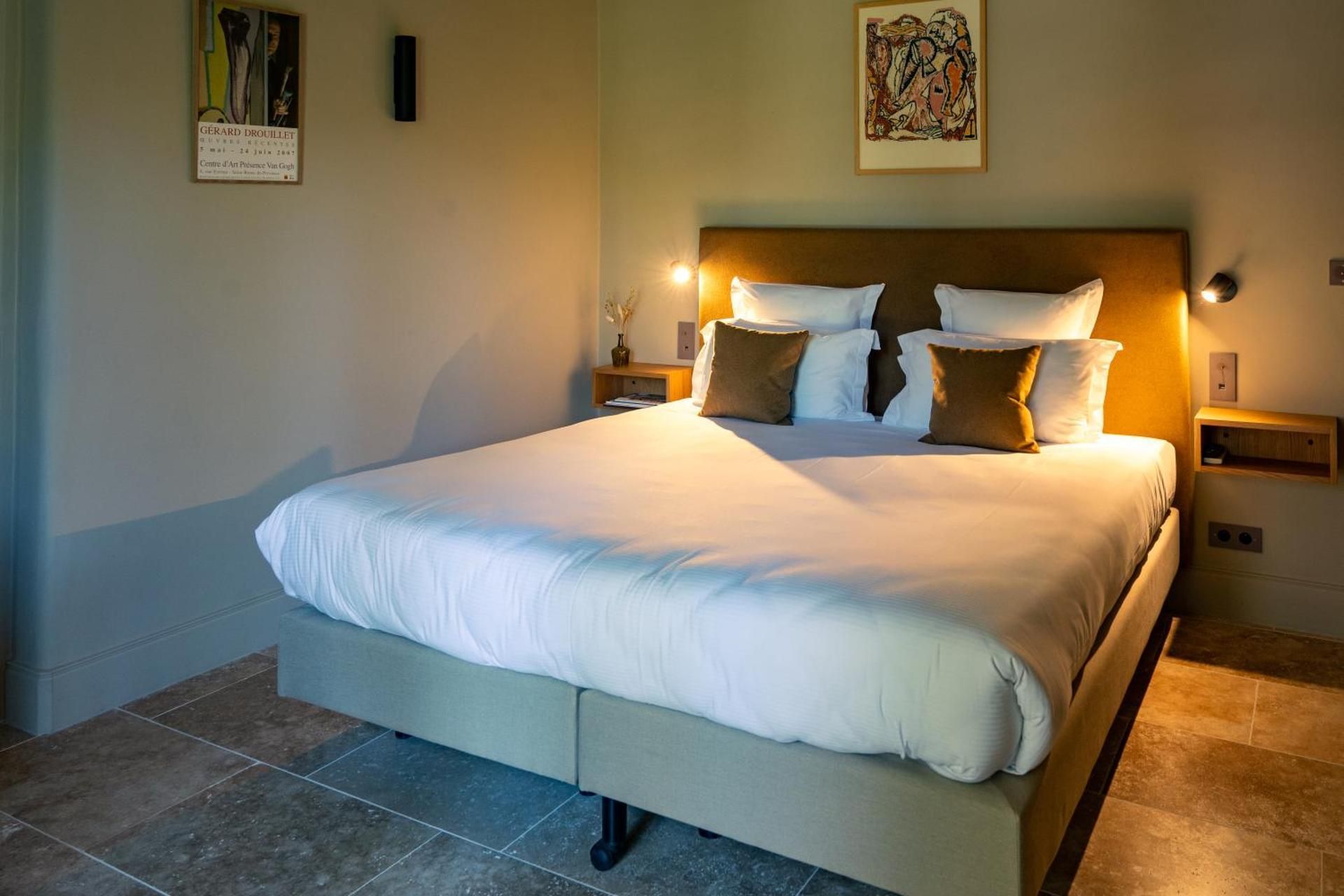 Hotel La Bastide d'Eygalieres Deluxe Double Room 2