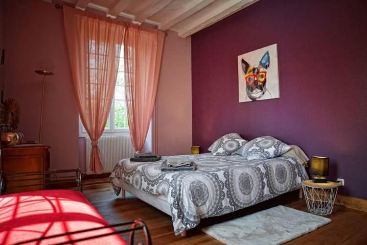 Standard Double Room with Shared Bathroom