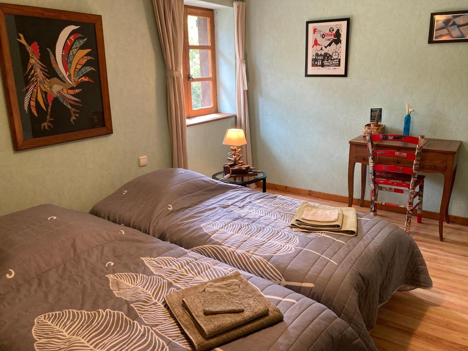 Standard Twin Room