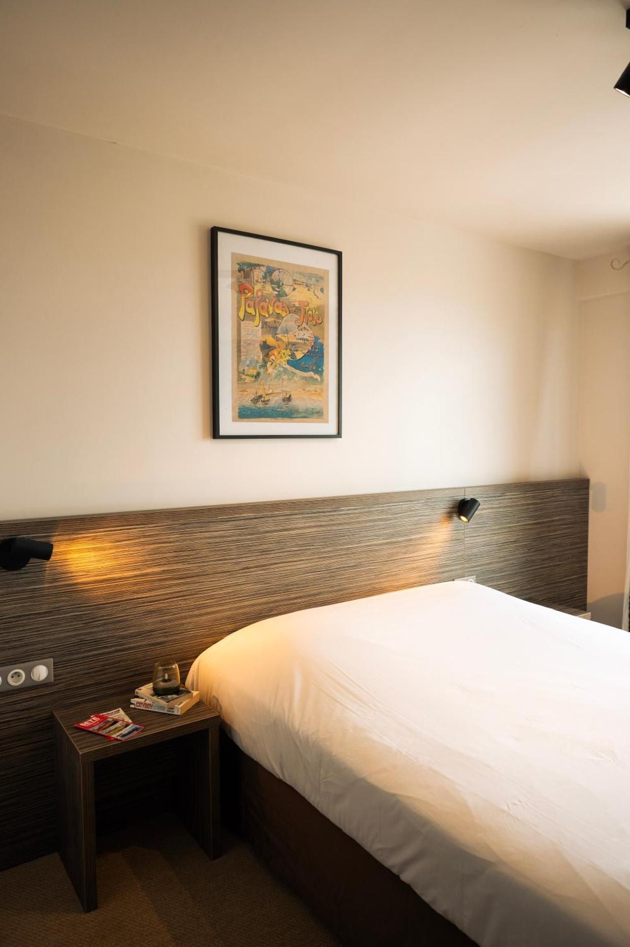 Double Room with Balcony and Sea Side