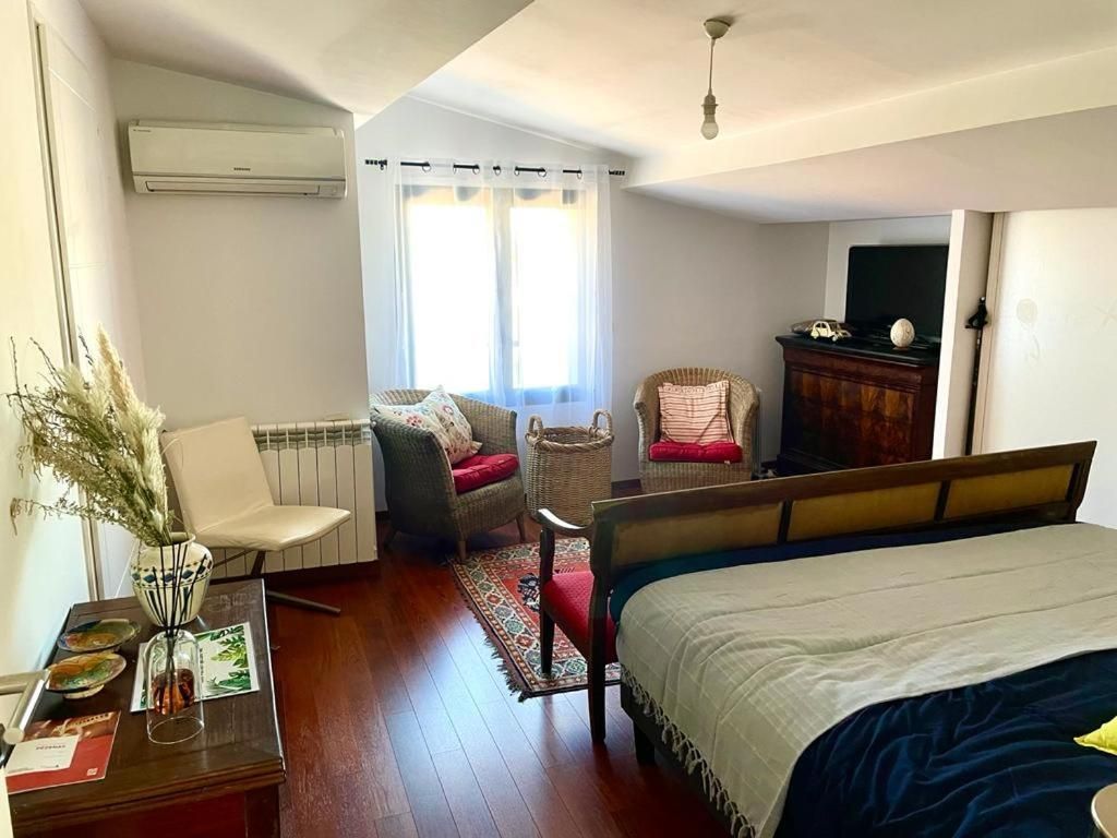 Triple Room with Private Bathroom