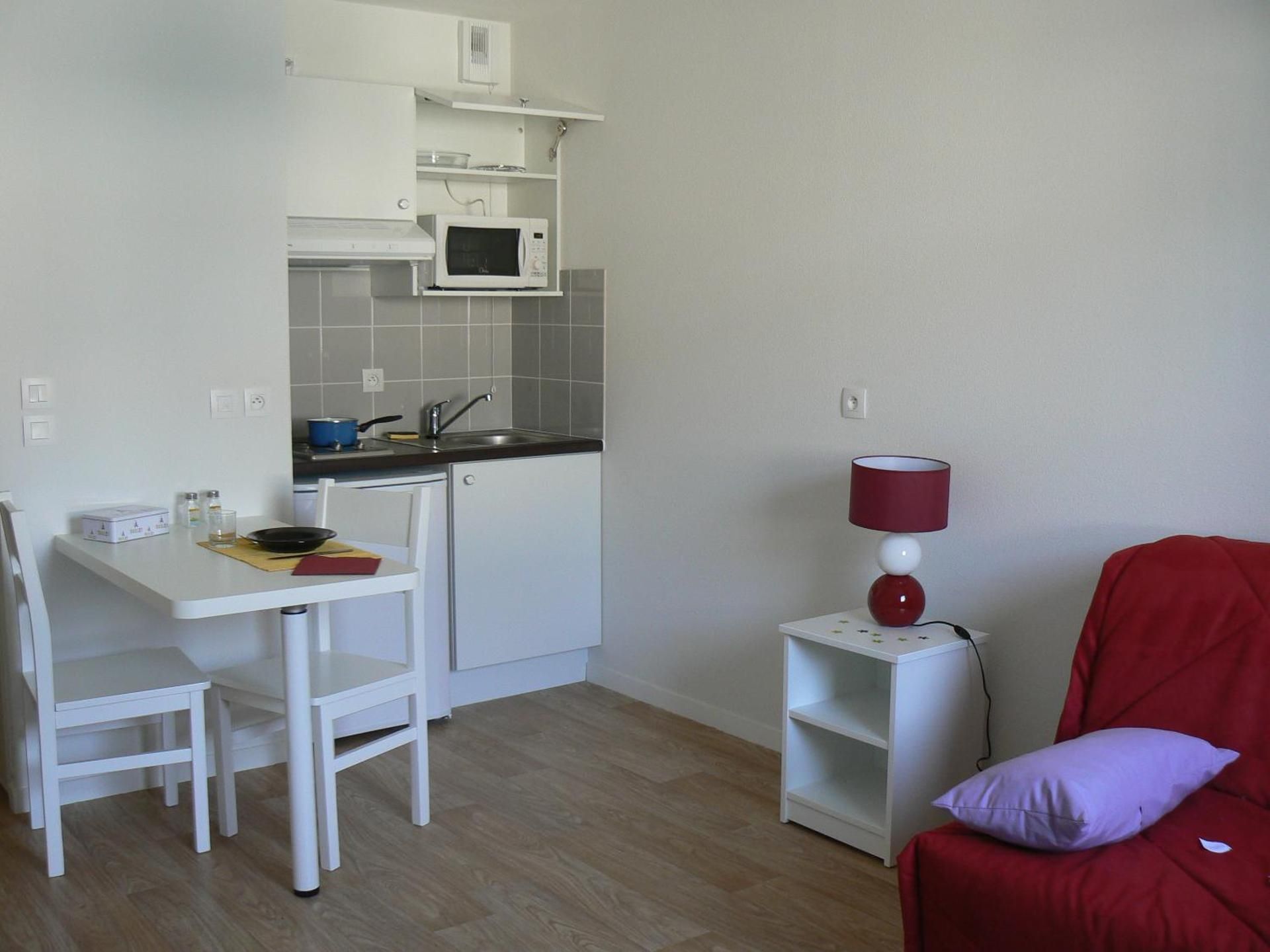 Studio (2 Adults)