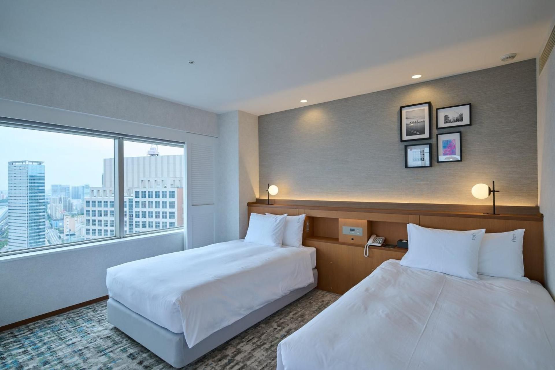 2 Singles 1 Bedroom Suite Corner Bay View
