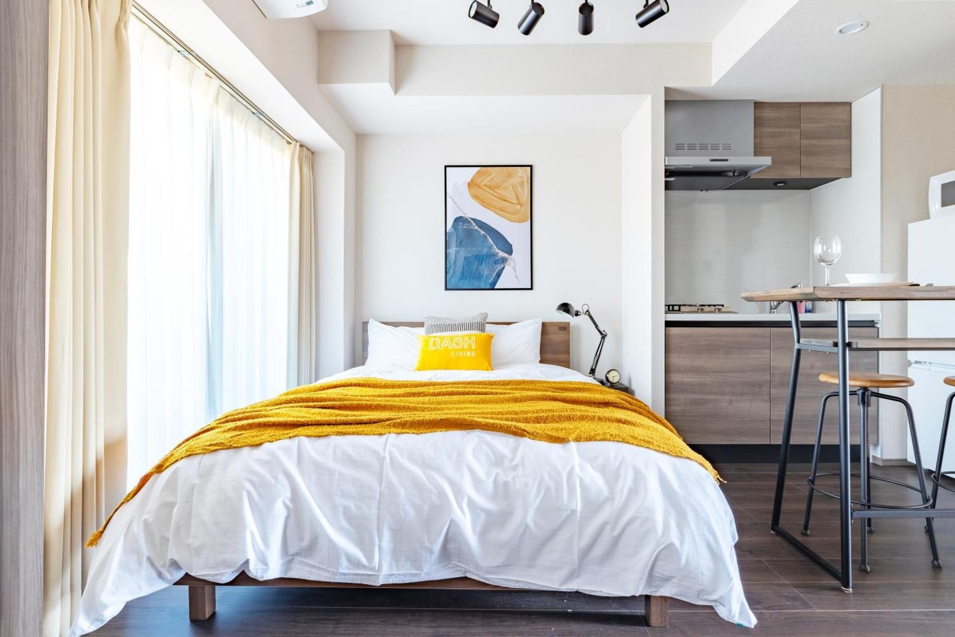 Studio Apartment