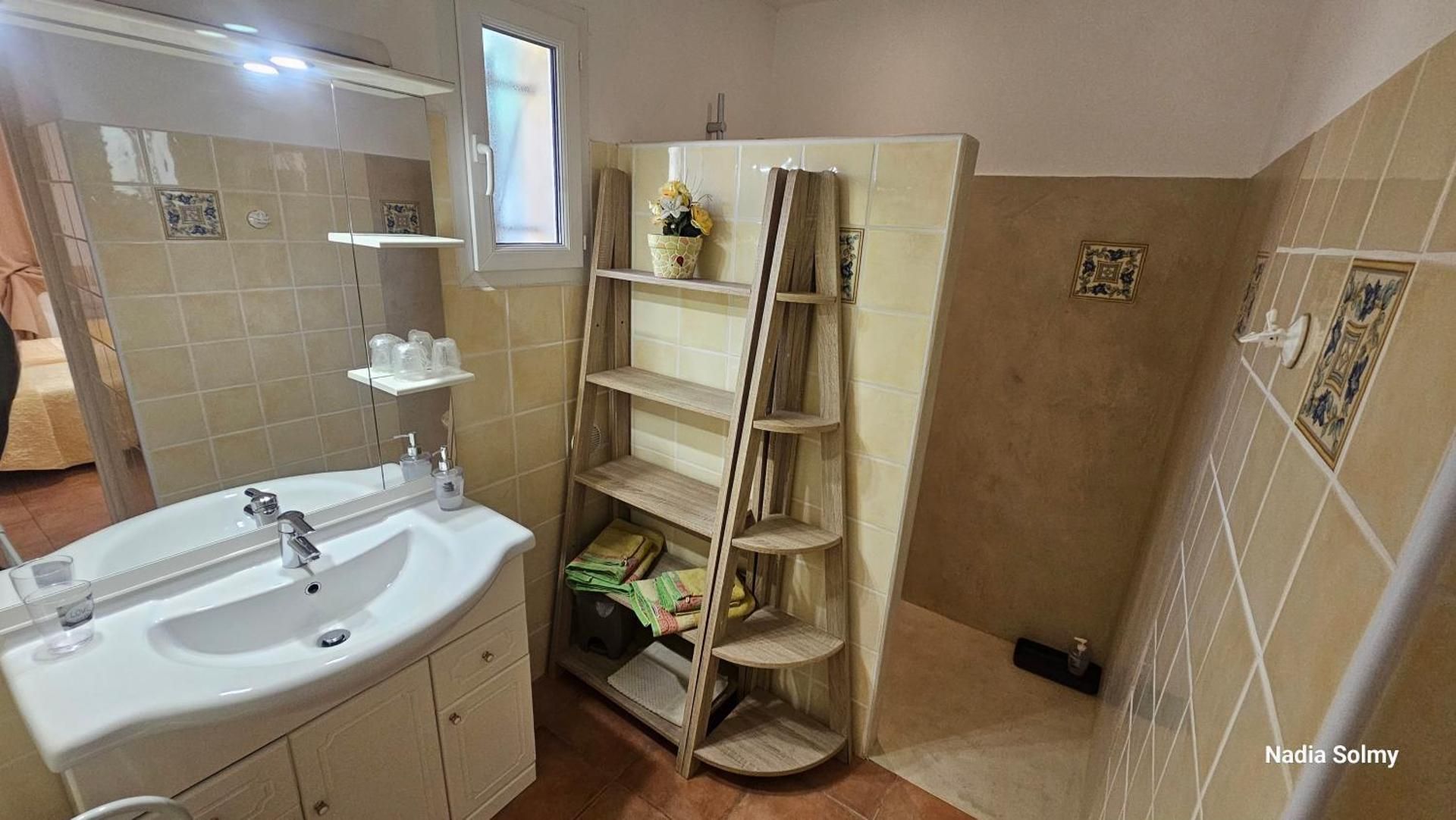One-Bedroom Bungalow