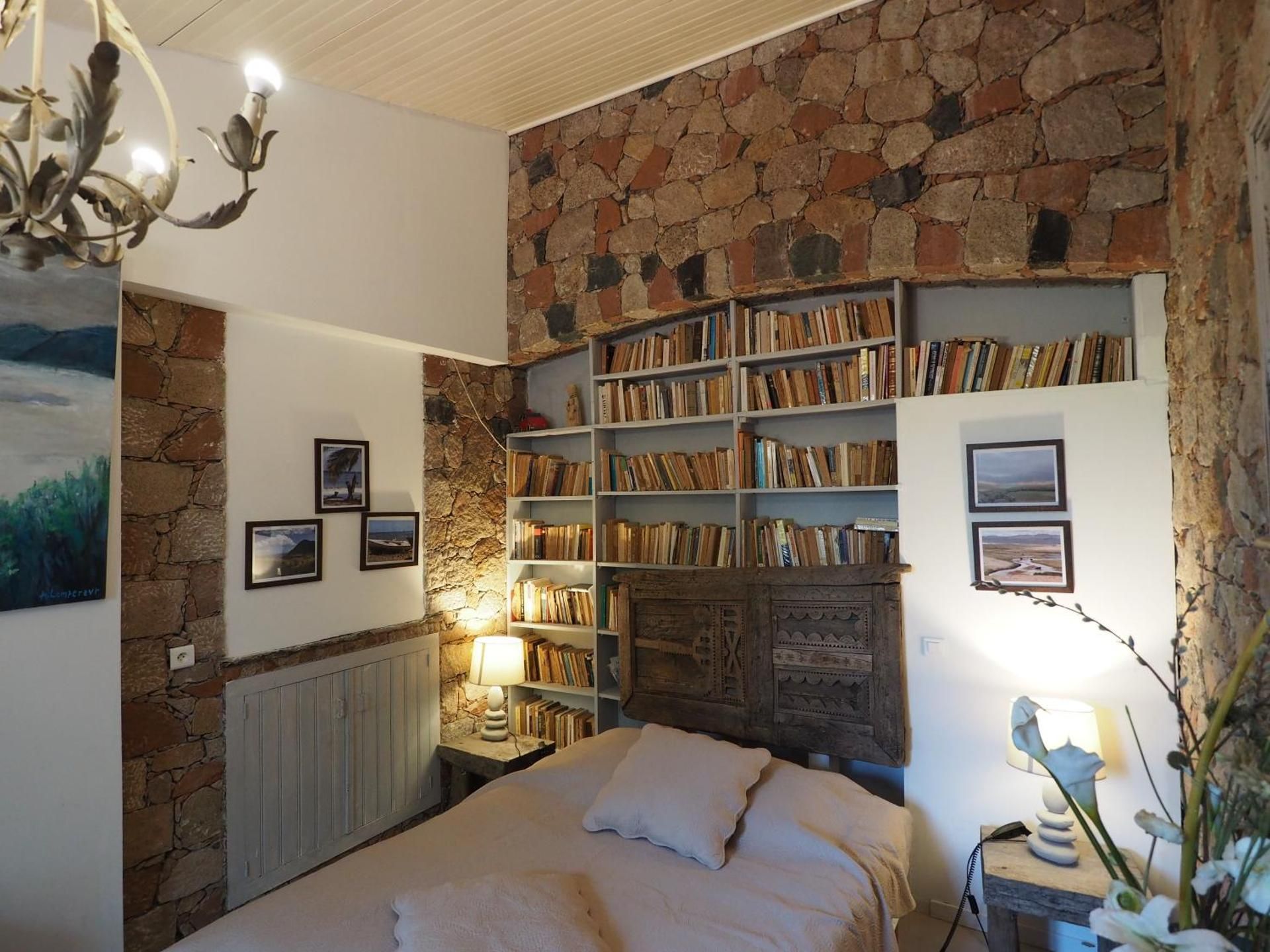 Two-Bedroom Villa with Sea View - LAURIER
