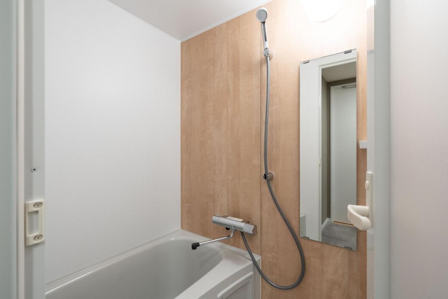 High Leaf Shiba Daimon One-Bedroom Apartment with Balcony 2