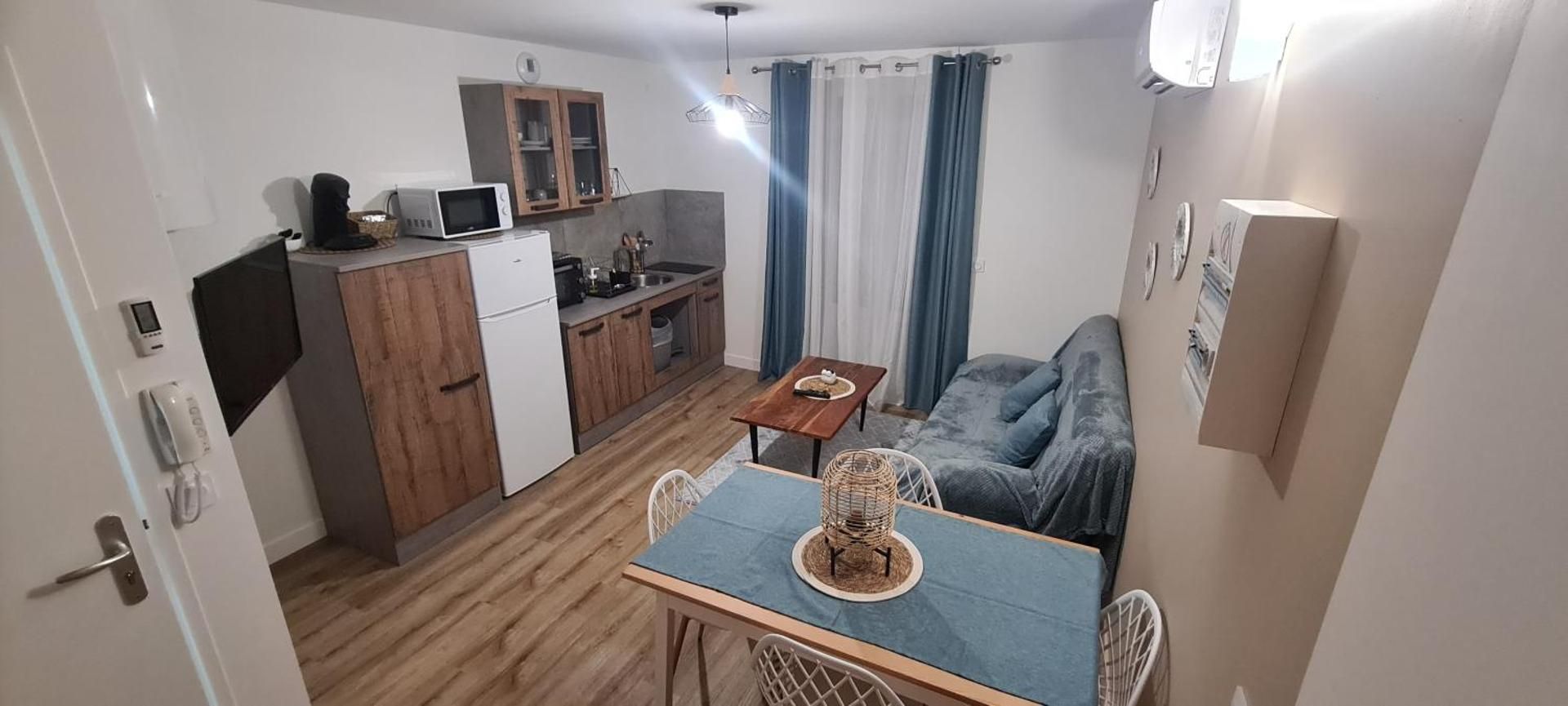 Apartment - Split Level