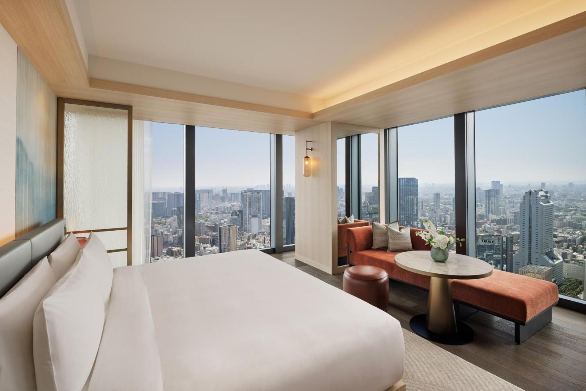 Fairmont Gold One-Bedroom King Suite with Lounge Access