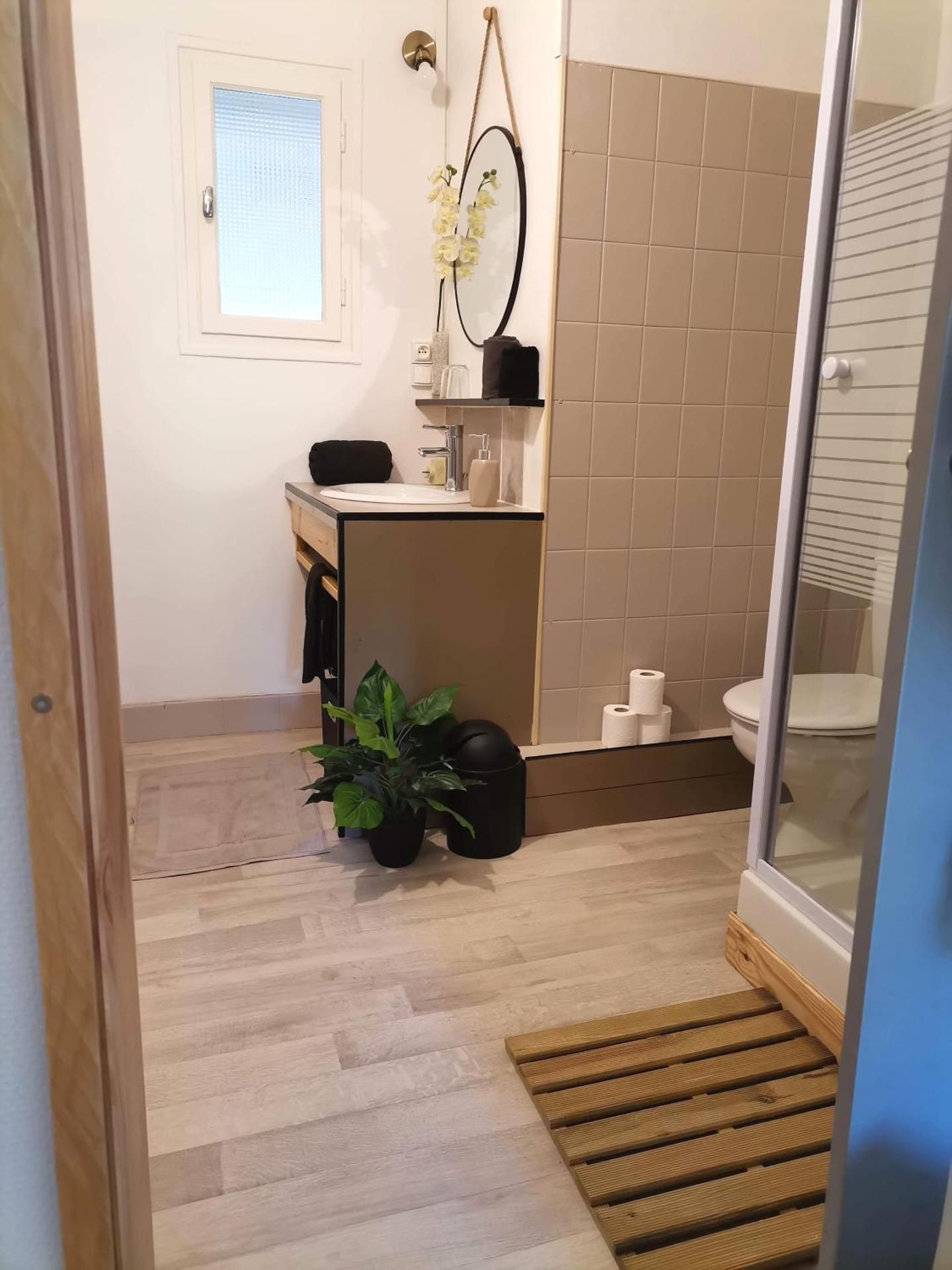 Large Double Room