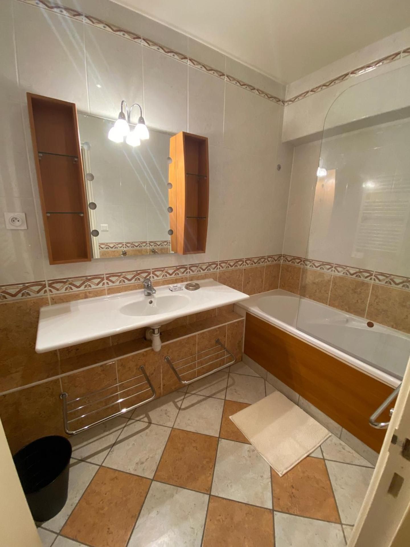Deluxe Double Room with Extra Bed