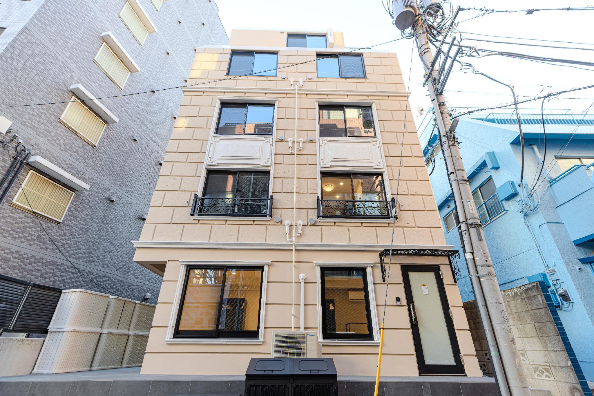 Shinjuku iotele-hatsudai House