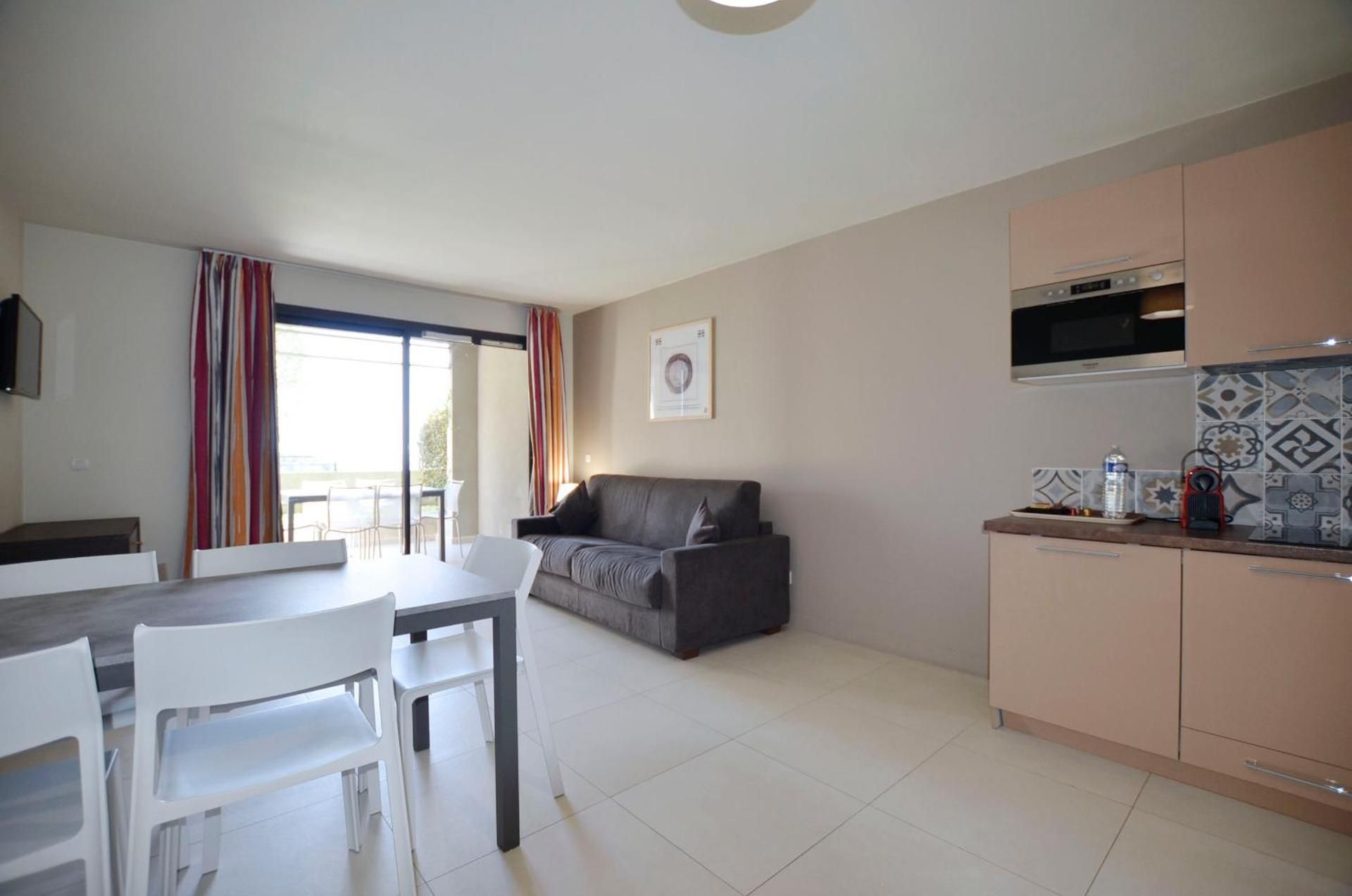 Standard Suite